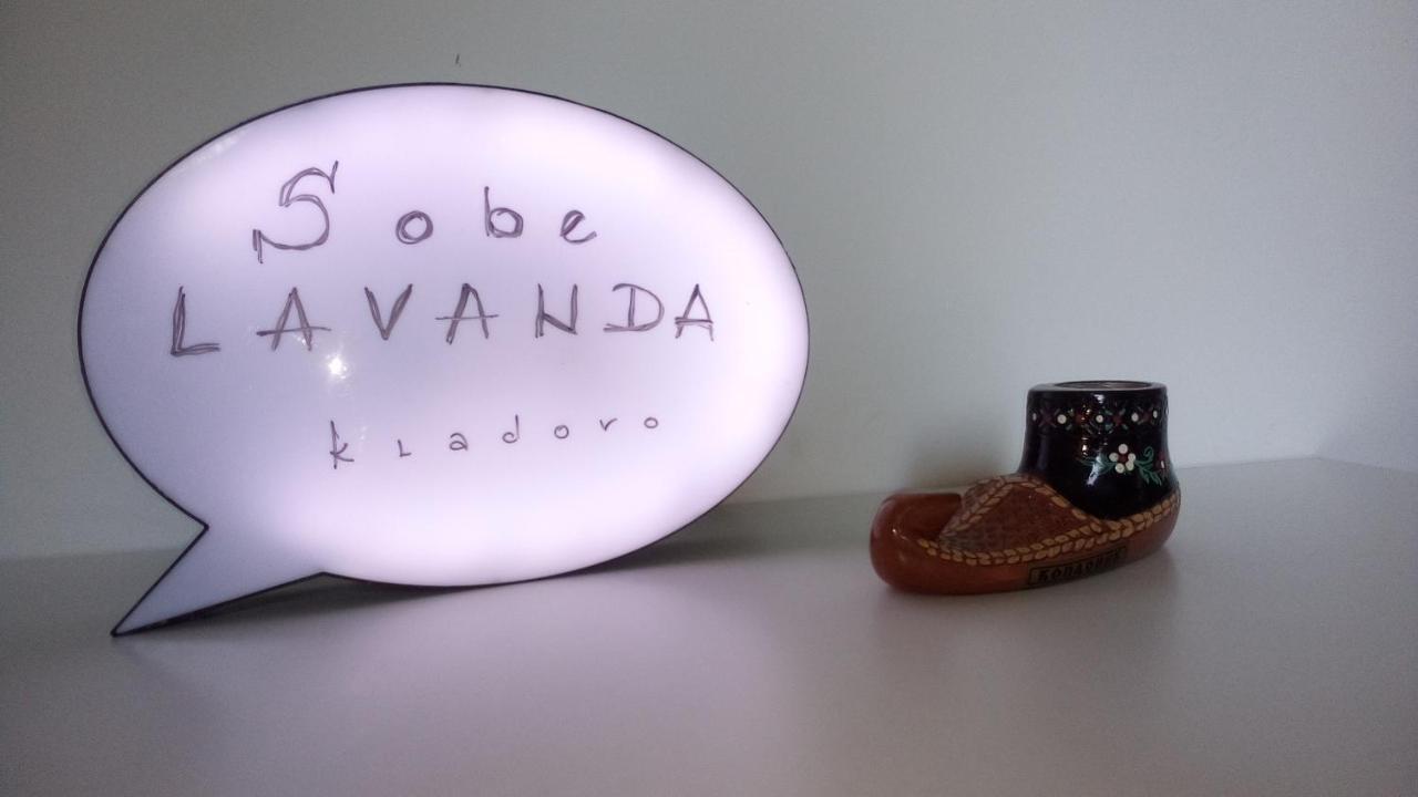 Soba Lavanda Kladovo Eksteriør bilde